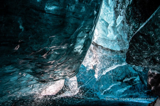 Haarfeine Risse im Eis ...