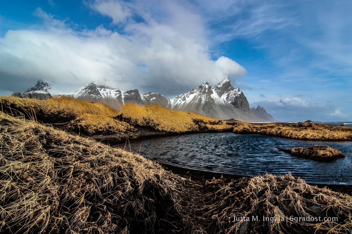 Skalatindar mit Vesturhorn im Hintergrund