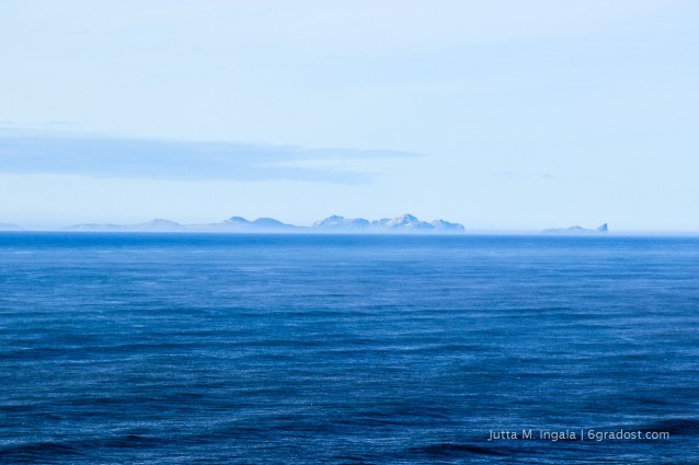 Die Westmänner-Inseln am Horizont