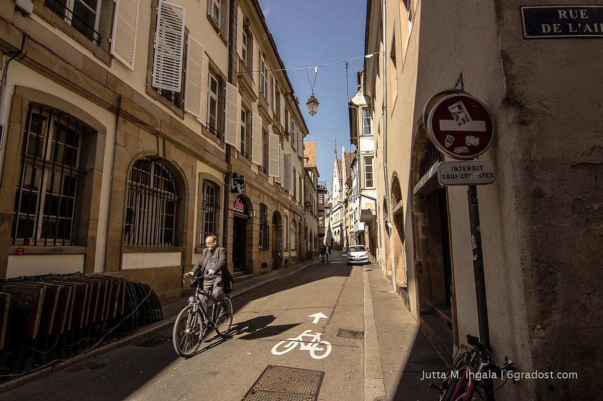 Auf zwei Rädern durch Straßburg
