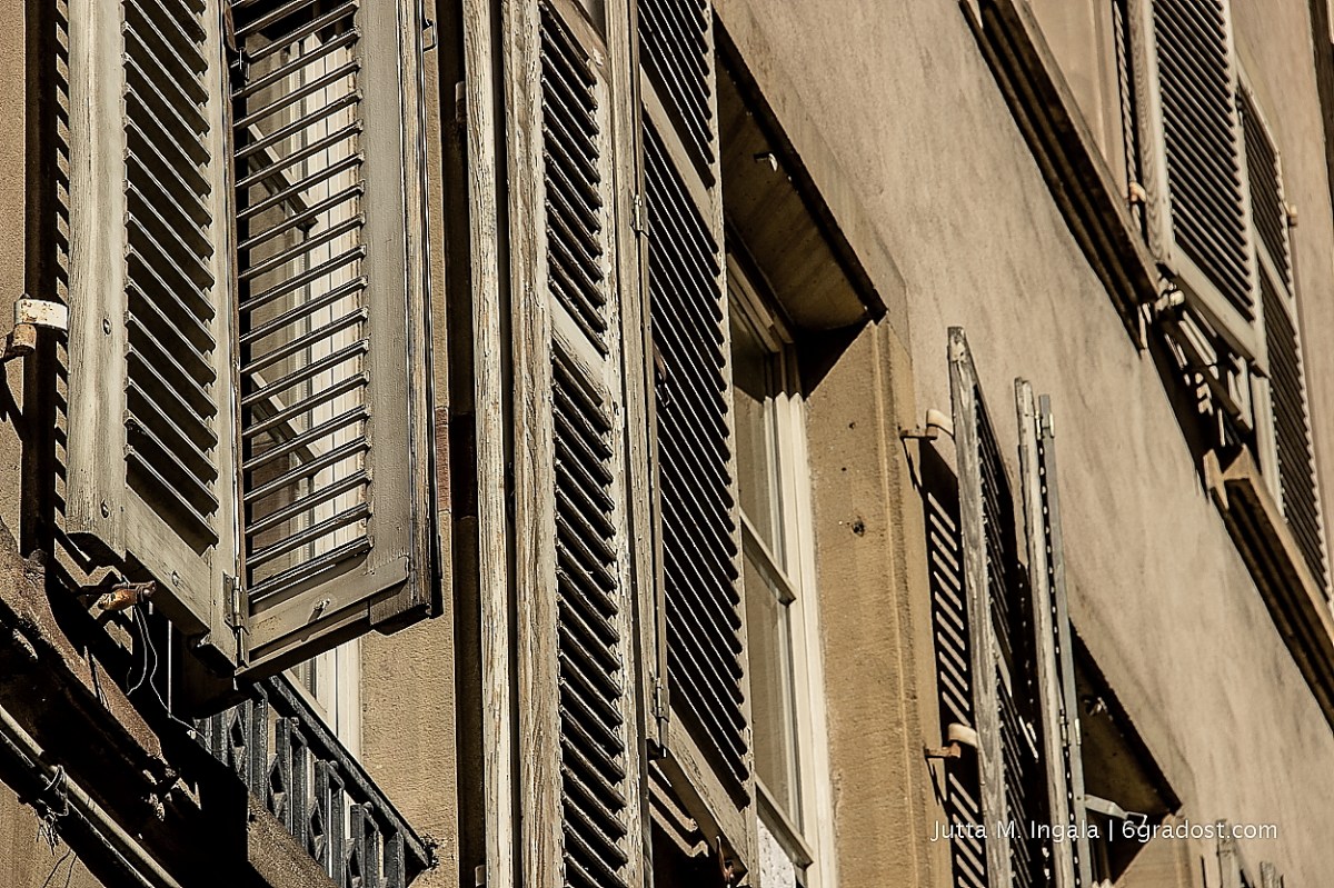 Die Fensterläden von Straßburg
