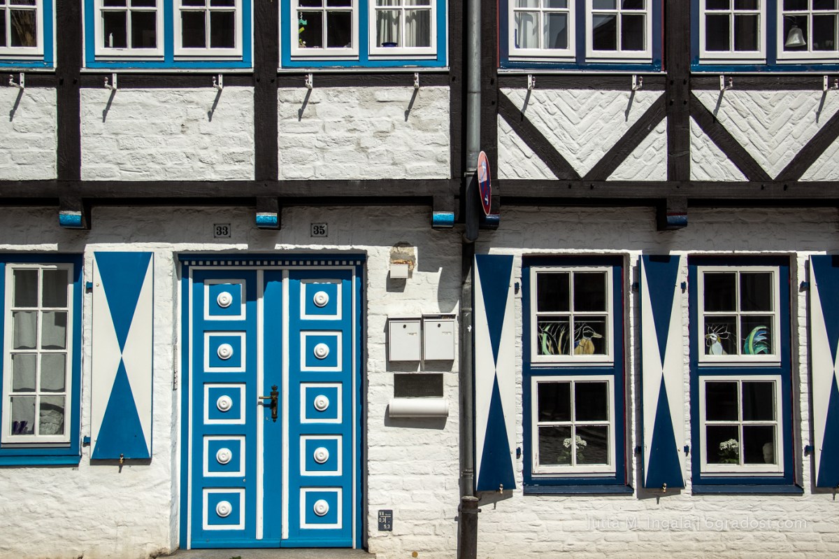 Blau und Weiß wie der Himmel und die See