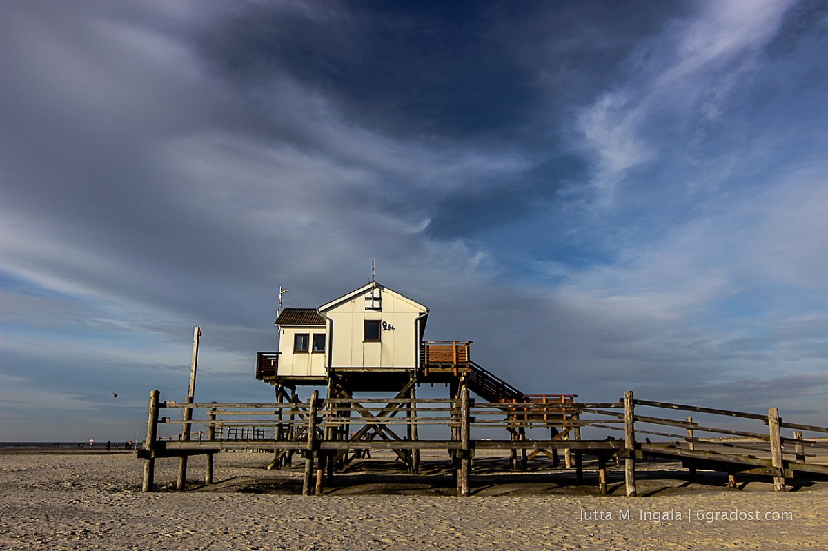 Pfahlbauten in Sankt Peter Ording, Nordsee