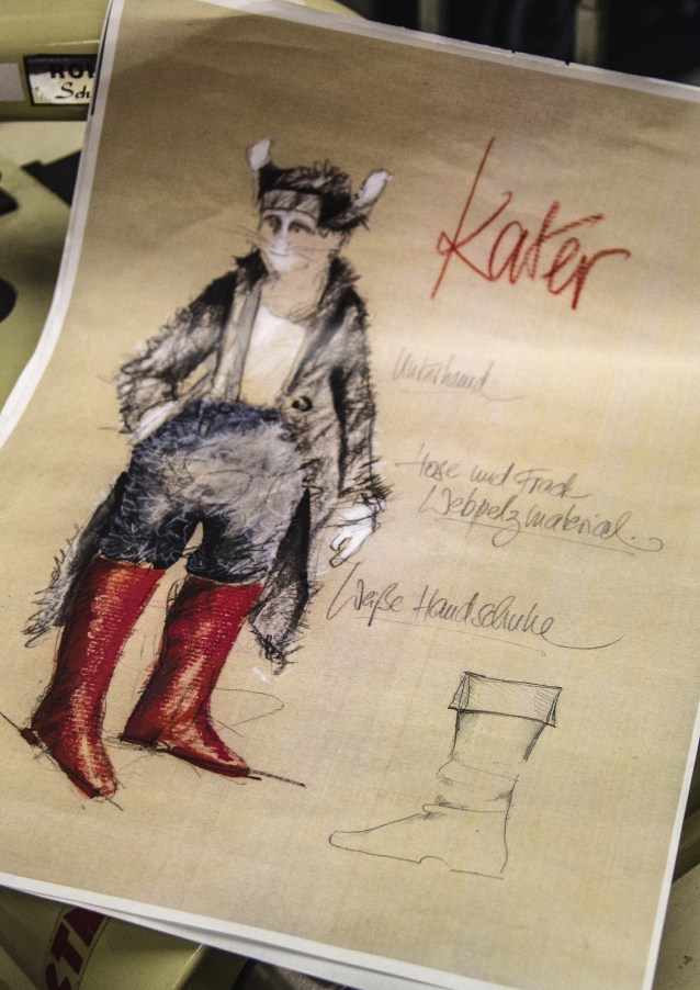 Figurine zum "Gestiefelten Kater"