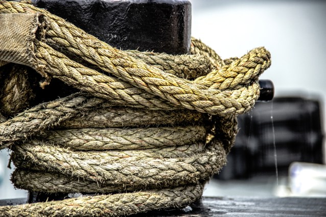 Kunstvoll: Schiffstaue